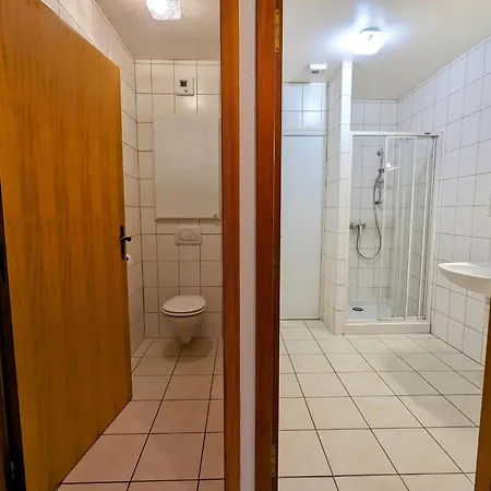 Confortable En Pleine Nature Avec Cheminee Et Acces Direct Aux Sentiers, Proche Et - Fr-1-589-124 Gerardmer