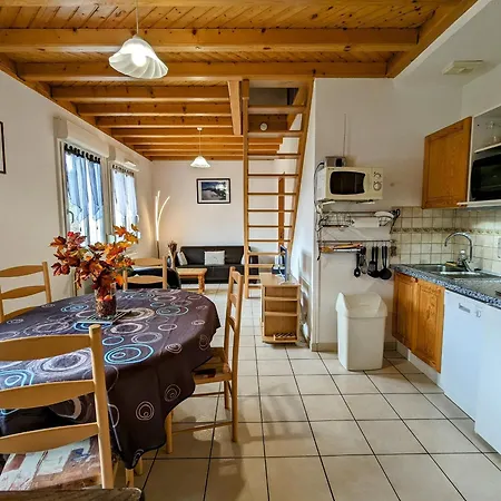 Confortable En Pleine Nature Avec Cheminee Et Acces Direct Aux Sentiers, Proche Et - Fr-1-589-124 * Gérardmer