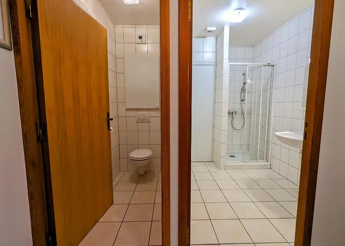 Confortable En Pleine Nature Avec Cheminee Et Acces Direct Aux Sentiers, Proche Et - Fr-1-589-124 Gérardmer