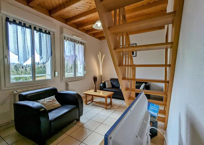 Confortable En Pleine Nature Avec Cheminee Et Acces Direct Aux Sentiers, Proche Et - Fr-1-589-124 Prázdninový dům